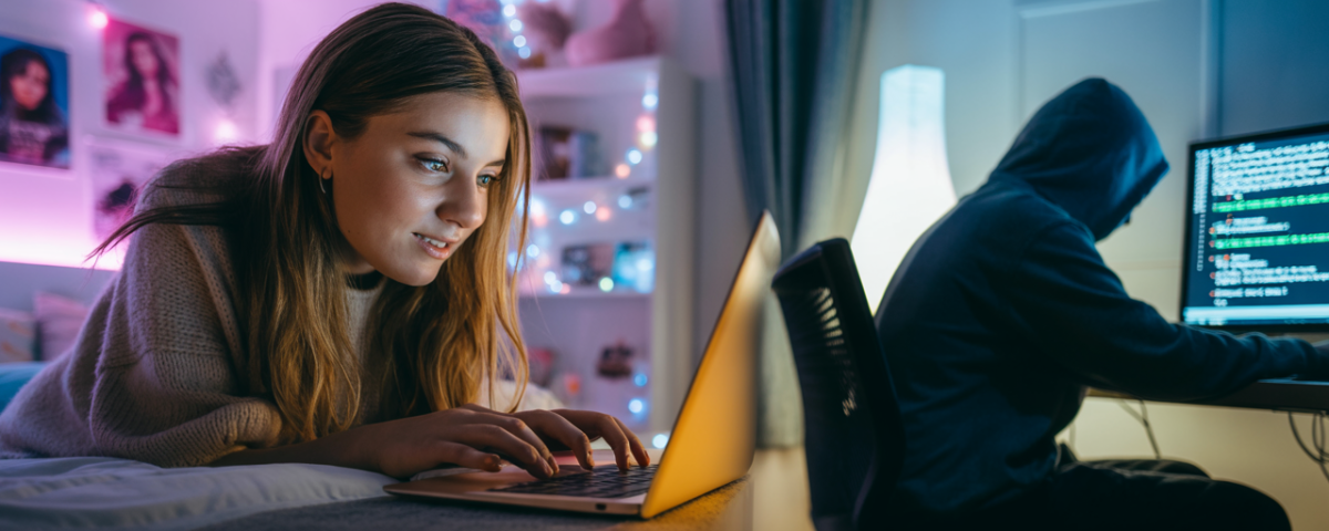 Roblox Faces Major Class Action Lawsuit For Child Safety Act Now A Photograph Depicting A Teenage Girl In Y 1200x480 